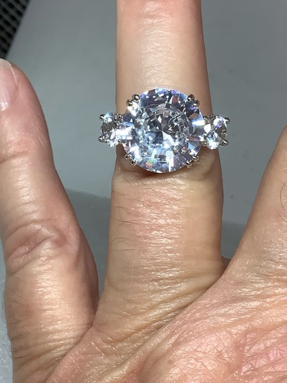 Sterling silver Cubic Zirconia cocktail ring excellent condition size 8